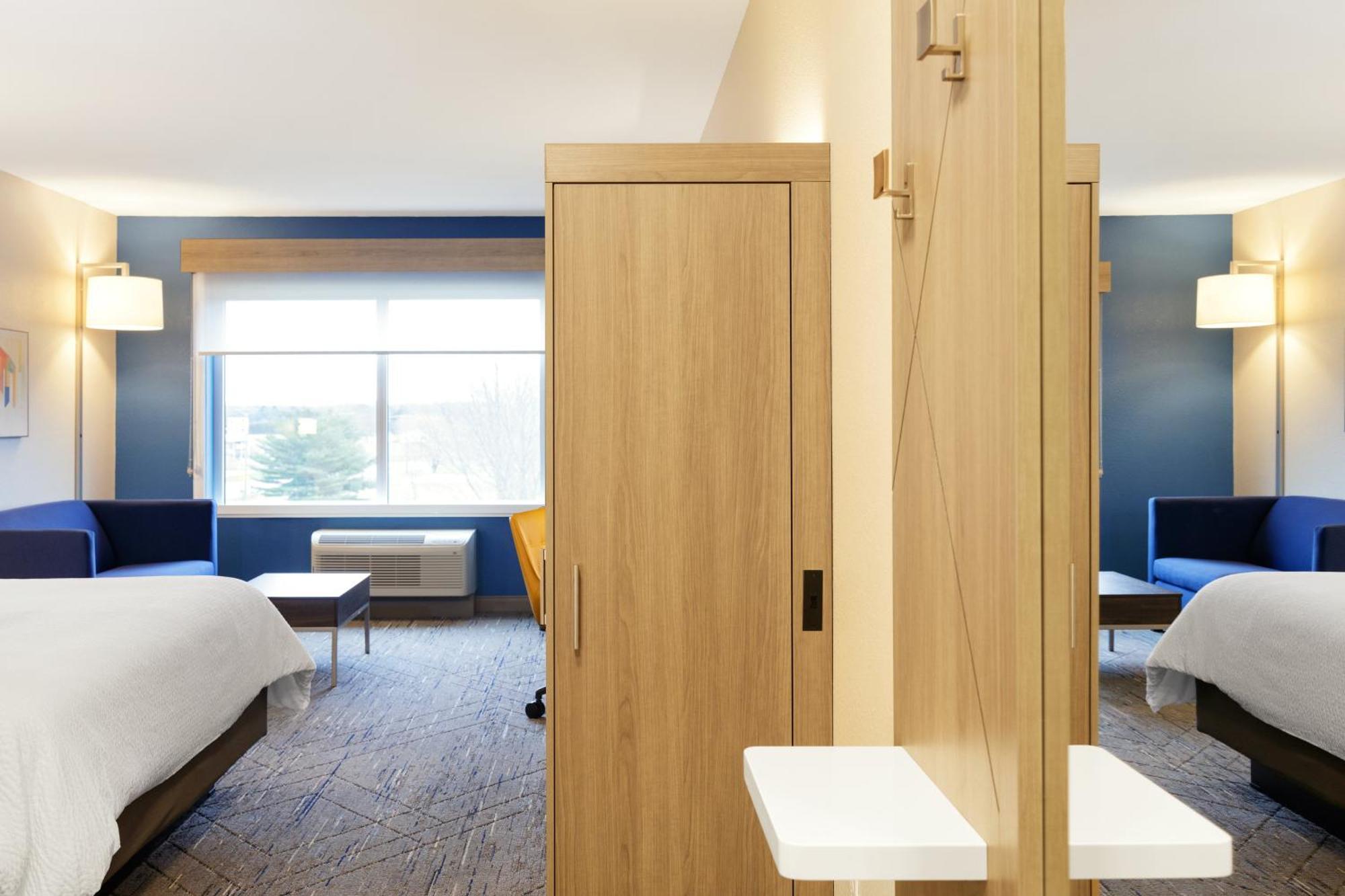 Holiday Inn Express & Suites Ripley By Ihg Esterno foto