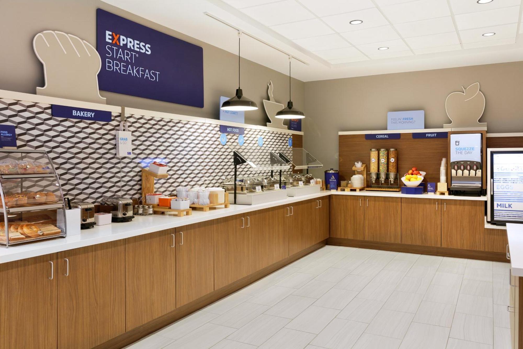 Holiday Inn Express & Suites Ripley By Ihg Esterno foto