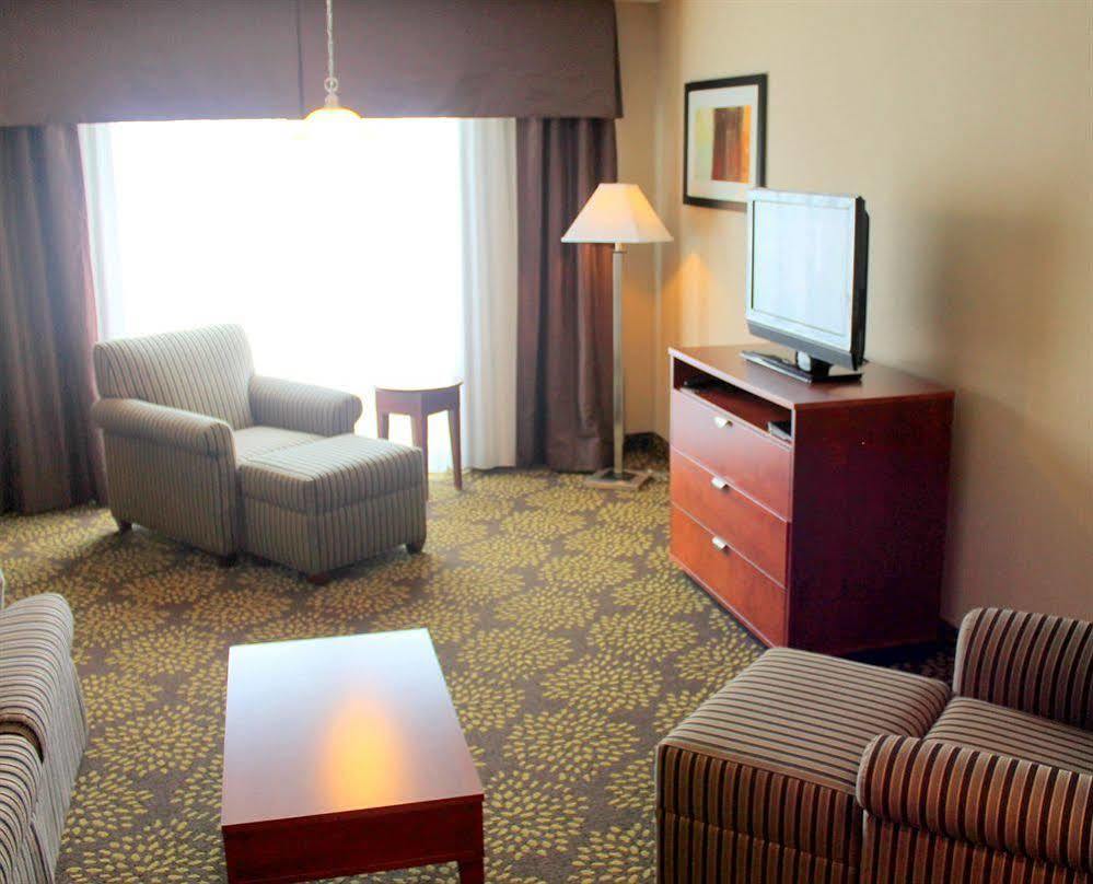 Holiday Inn Express & Suites Ripley By Ihg Esterno foto