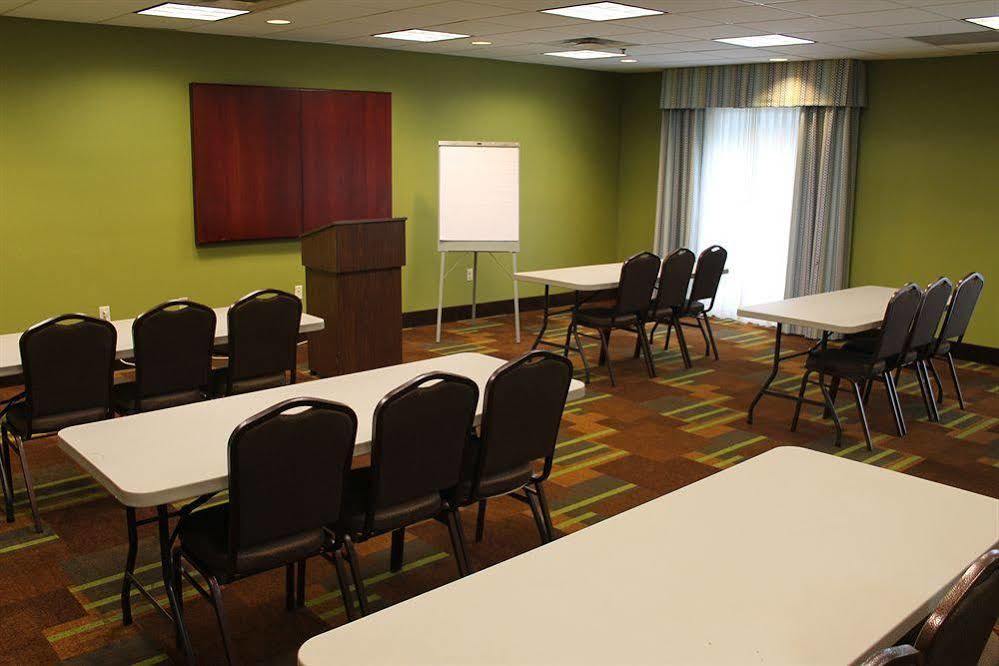 Holiday Inn Express & Suites Ripley By Ihg Esterno foto