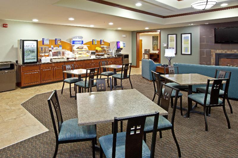 Holiday Inn Express & Suites Ripley By Ihg Esterno foto